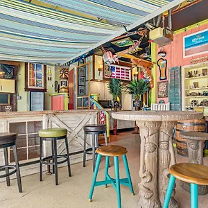 https://139th-tiki-house.ocean-city-hotels.net