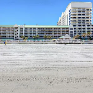 Apartment Beach Getaway 2 Queen Bed Studio 809